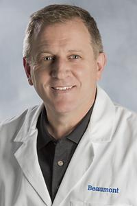 Dr. Robert L Marchese MD Roseville MI Pulmonary Critical Care