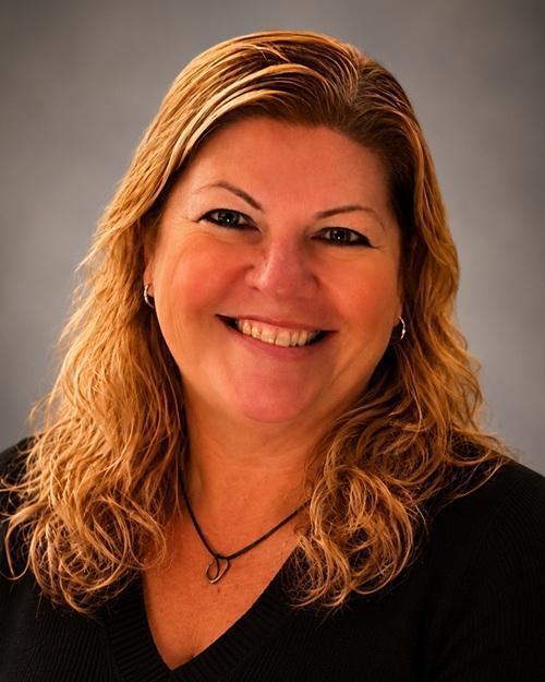 Anita M Miller