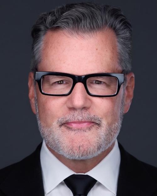 Stephen W Trzeciak