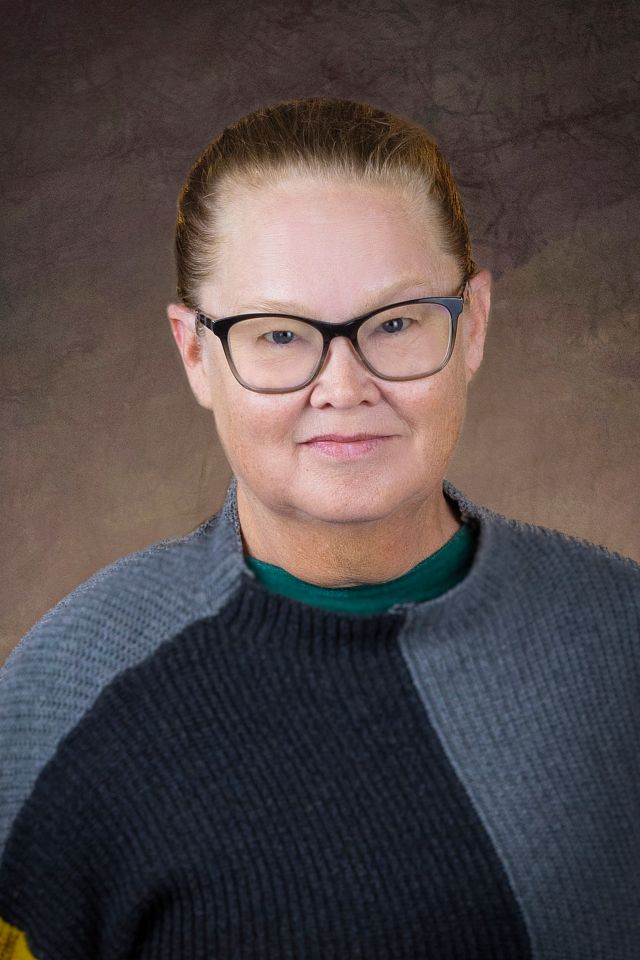 Renee S Brayton