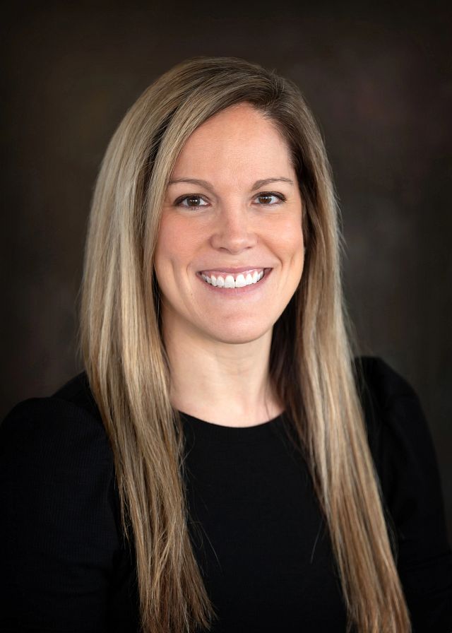 Heather L Chestelson, DPM