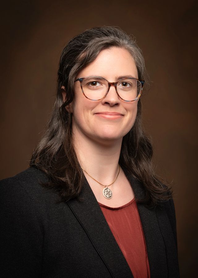 Elise T Christensen