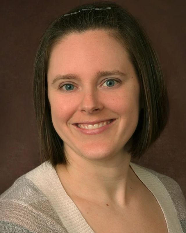 Sandra R Fondow, PT