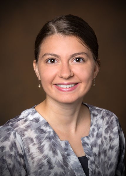 Amelia J Geier