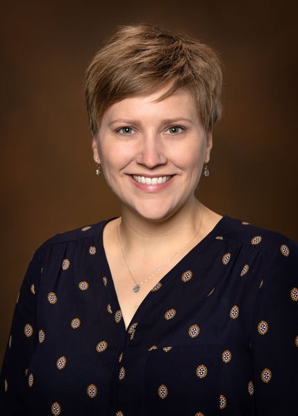 Stephanie D Grove, APNP
