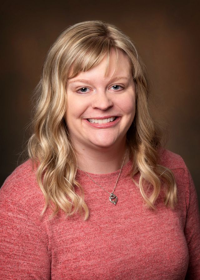 Kelsey J Kemnitz, APNP