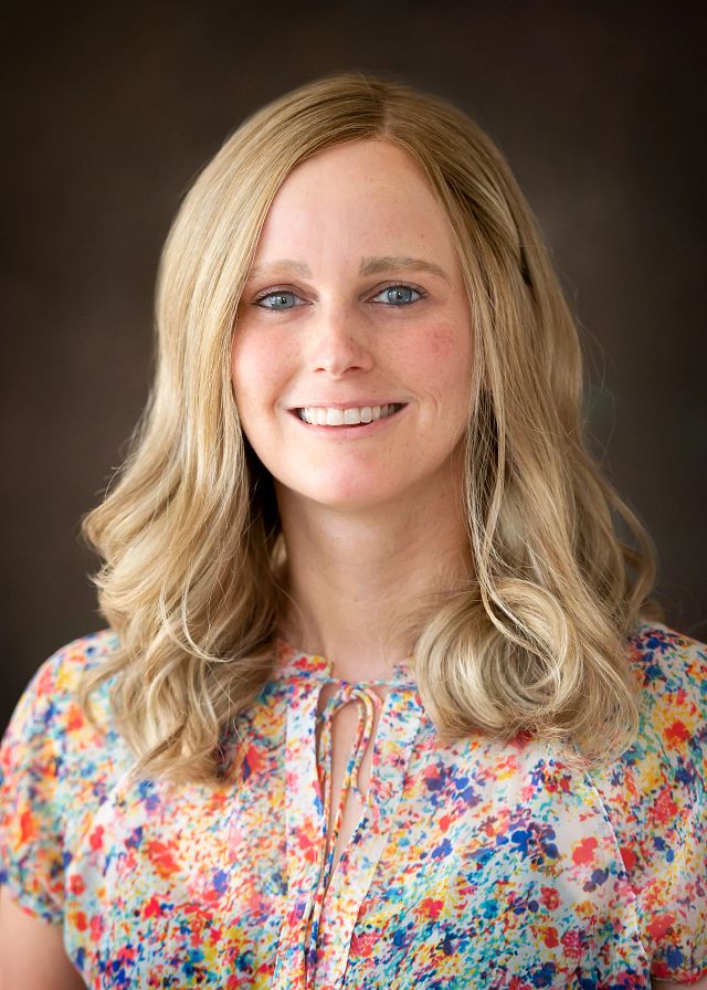 Elizabeth J Nofsinger