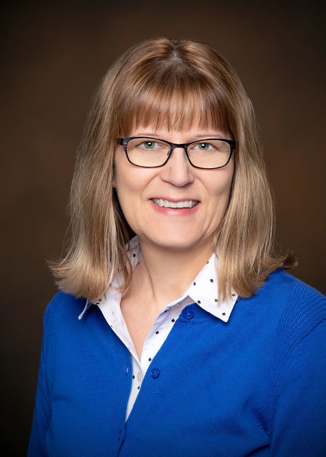 Barbara J Omit-Dorshorst, LCSW
