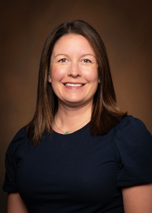 Kristine M Raadt, DPT