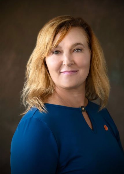 Ruth J Tiffault