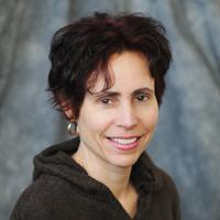 Pamela R Schultze, MD