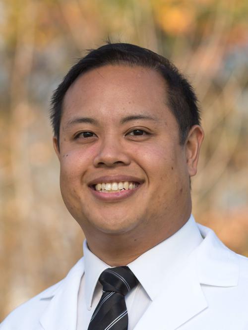 David D Alcantara, MD | Physical Medicine and Rehabilitation | Virginia Orthopaedic And Spine Specialists