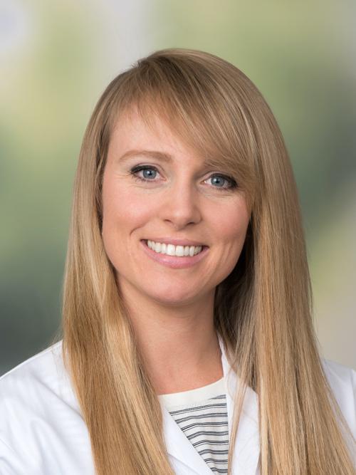 Julia L Robinett, APRN-CNP | Hematology | Bon Secours Cancer Institute At St. Francis Medical Center, A Part Of Richmond Community Hospital