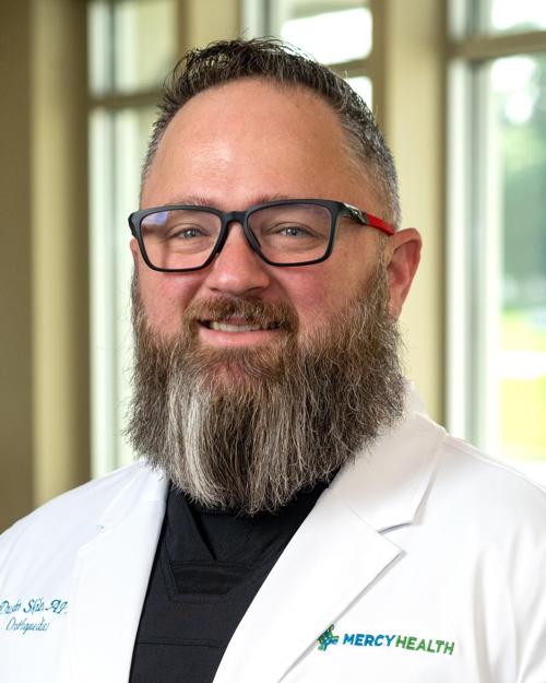 Dustin L Skiles, APRN-CNP | Orthopedic Surgery | Mercy Health - Paducah Orthopedics
