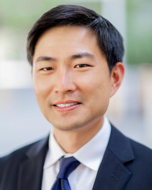 Photo of John H. Chen, MD